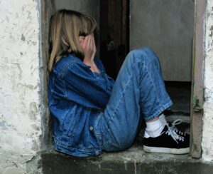 Broken heart display picture